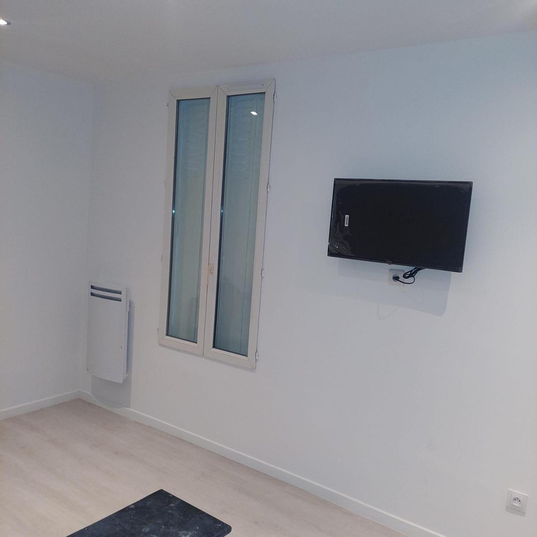 Appartement Pres De Stade De France Aubervilliers Exterior foto